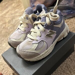 New Balance Toddler 2002r